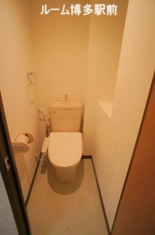 トイレ　別号室