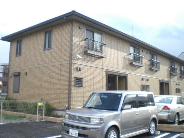 建物外観　★日当たり住環境良好★