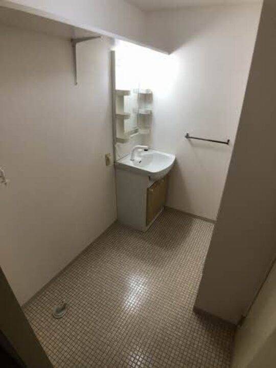 洗面設備　洗面所