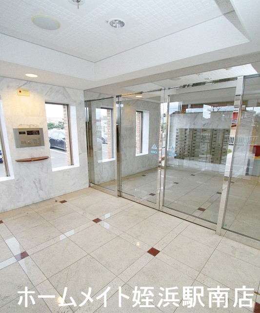 セキュリティ　★モニター付きオートロックで安心です★