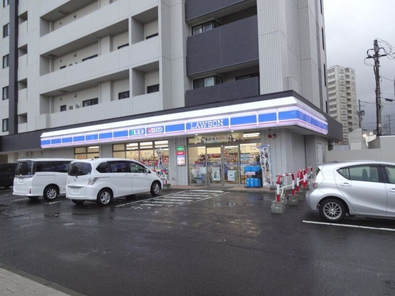 コンビニ　ローソン札幌東札幌2条店（コンビニ）まで373m