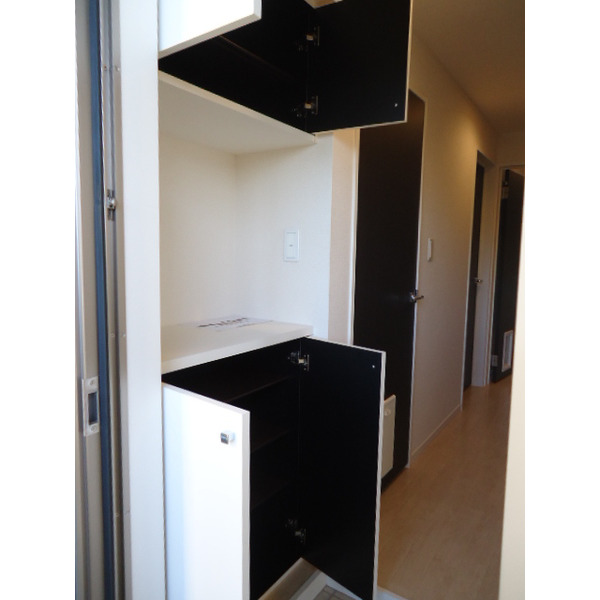 玄関　同一タイプ※備品除く