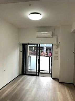 居室・リビング　内観