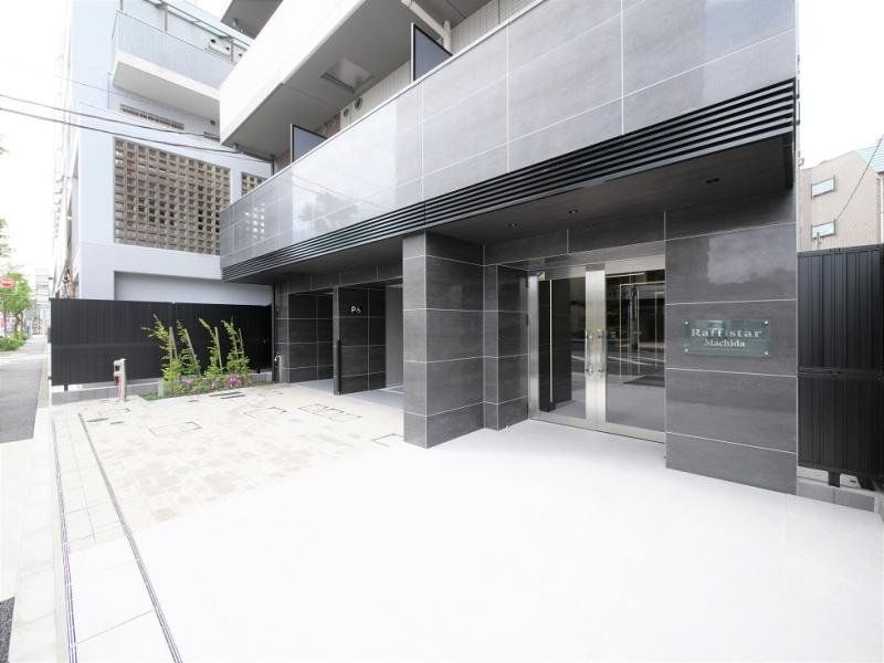 エントランス　エントランス