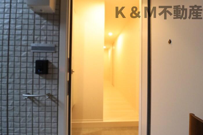 玄関　落ち着いた玄関です