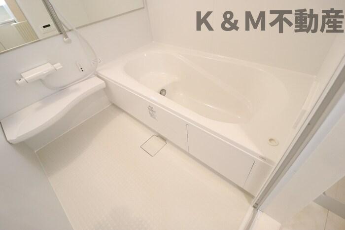 バス・シャワールーム　きれいなお風呂です