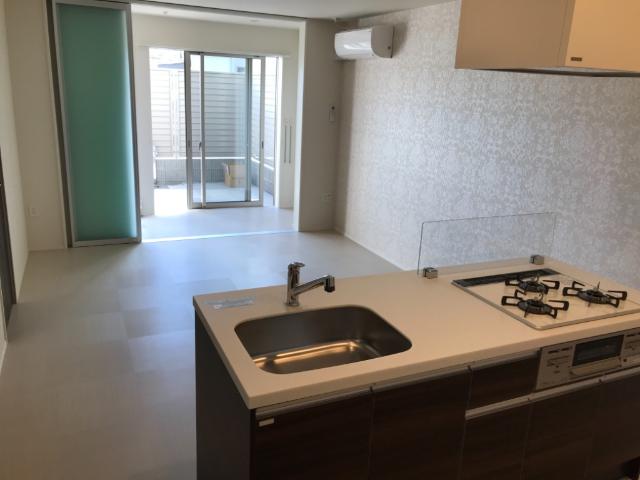 キッチン　キッチン