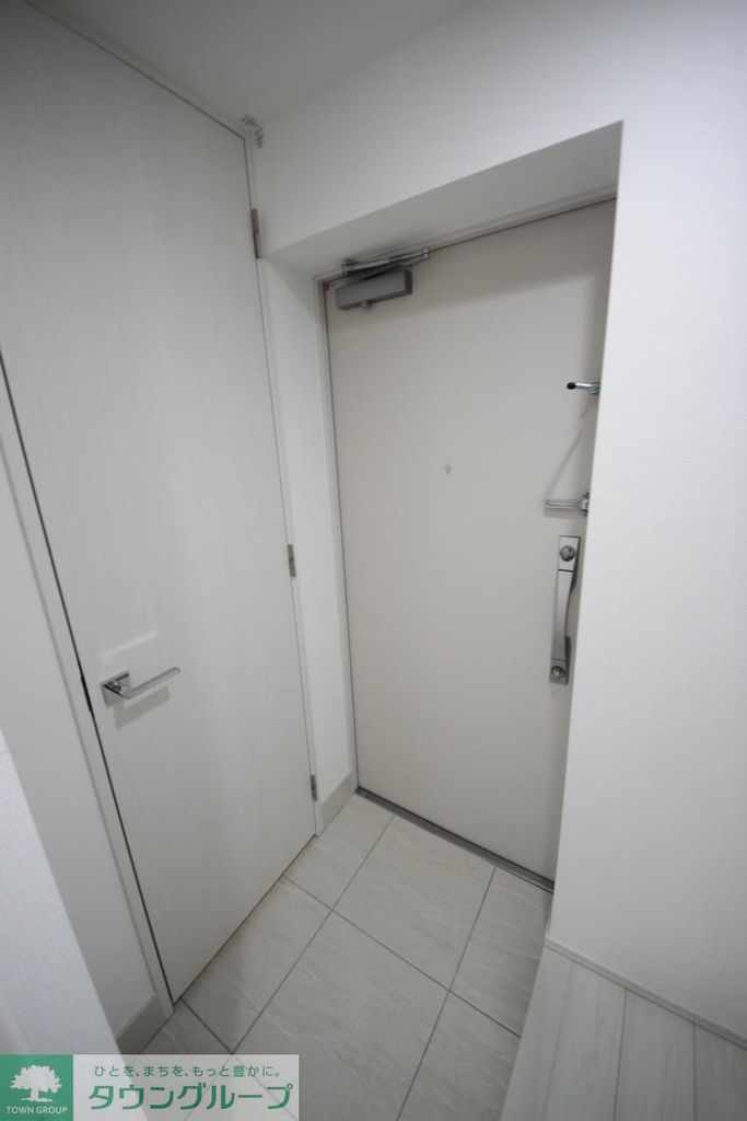 玄関　※同タイプのお部屋です