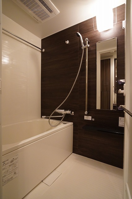 バス・シャワールーム　バス