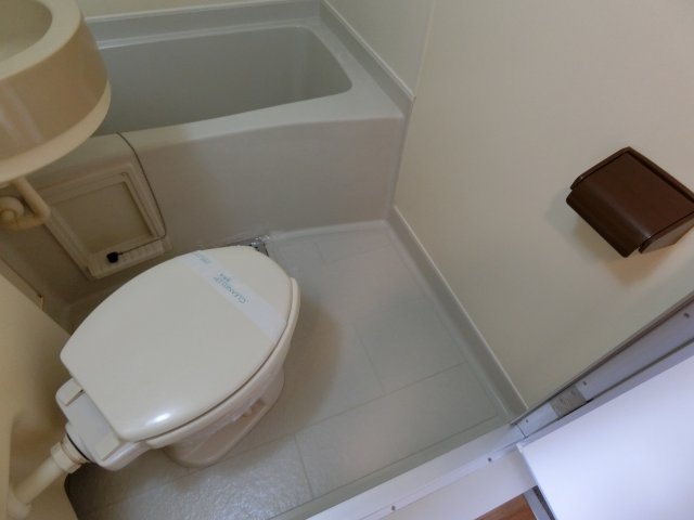 トイレ　同物件内参考画像