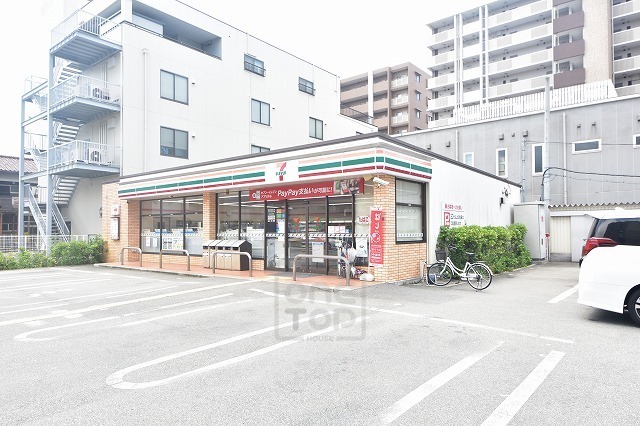 コンビニ　セブンイレブン　吹田垂水町店（コンビニ）まで570m
