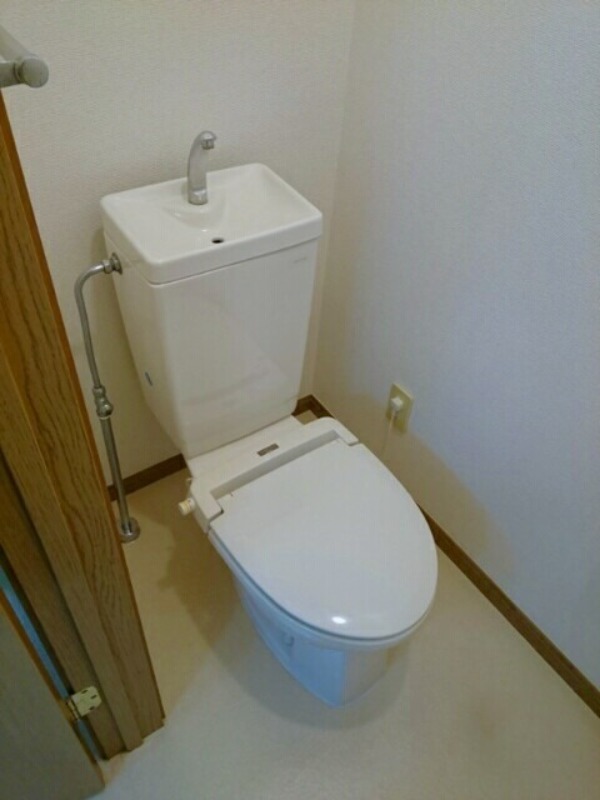 トイレ　図面と現状に相違がある場合には現状を優先