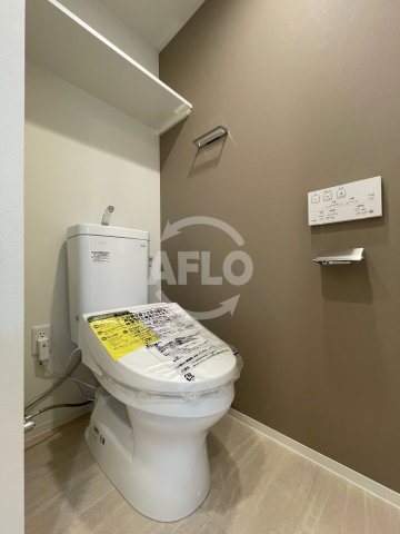 トイレ　コンフォリア・リヴ北久宝寺Q　温水洗浄便座