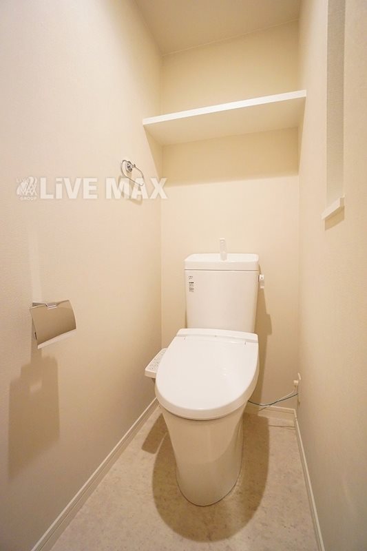 トイレ　※同マンション参考写真