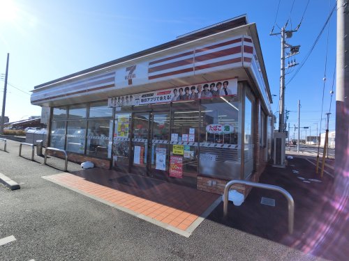 コンビニ　セブン-イレブン 袖ケ浦駅北口店（コンビニ）まで858m