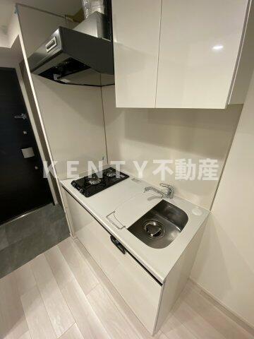 キッチン　コンパクトなキッチンで掃除もラクラク