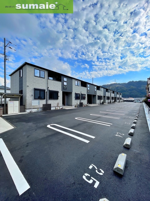 駐車場　同仕様写真