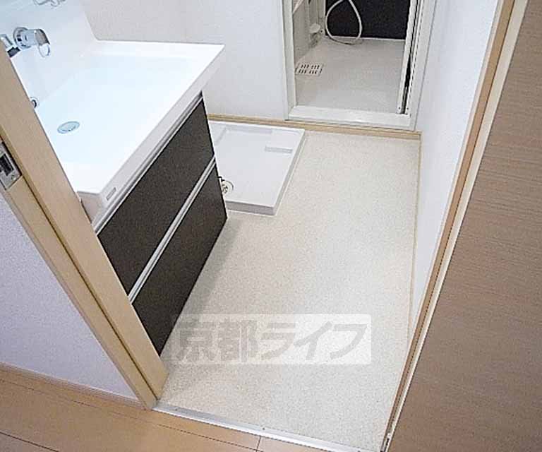 洗面設備　脱衣所です。