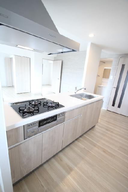 キッチン　人気で使用しやすいシステムキッチンです♪