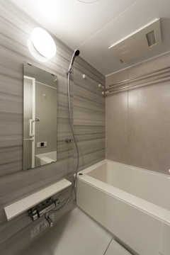 バス・シャワールーム　お風呂で日々の疲れを落としましょう