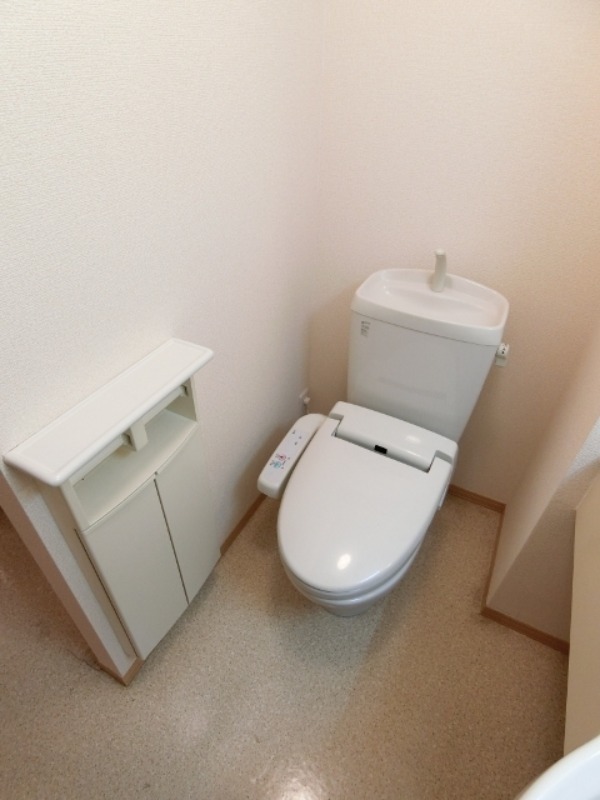 トイレ　図面と現状に相違がある場合には現状を優先