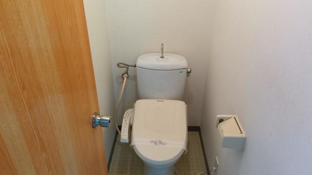 トイレ　２０７の写真となります