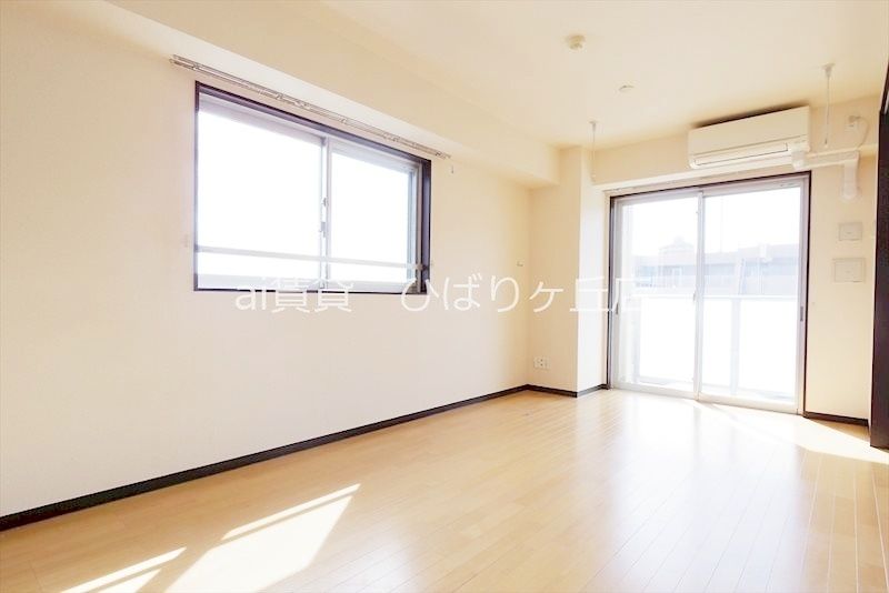 居室・リビング　～同仕様写真～