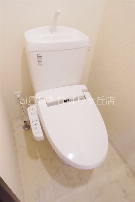 トイレ　～同仕様写真～