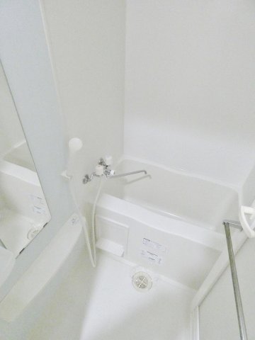 バス・シャワールーム　同物件別号室参考写真