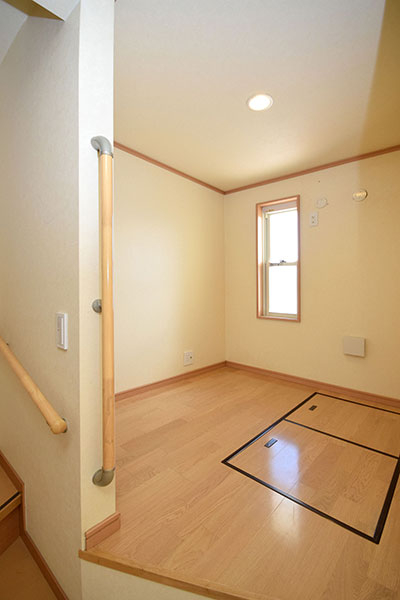 収納　メゾネット・ロゼ