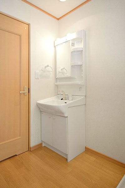 洗面設備　メゾネット・ロゼ