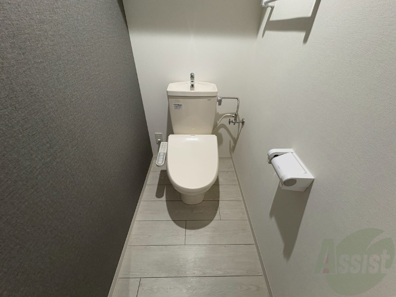 トイレ　シャワートイレになっているので快適です！