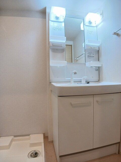 洗面設備　★収納付き、独立洗面台★