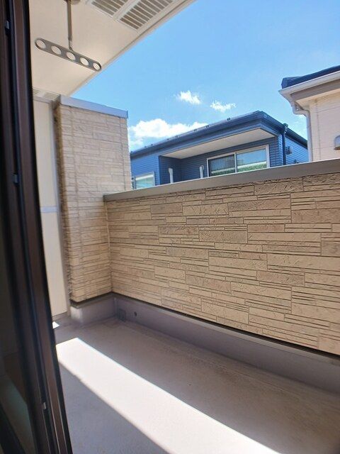 バルコニー　★洗濯物を干すスペース充分に取れます★