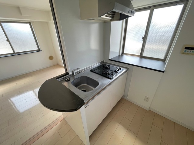 キッチン　※他部屋の写真です。