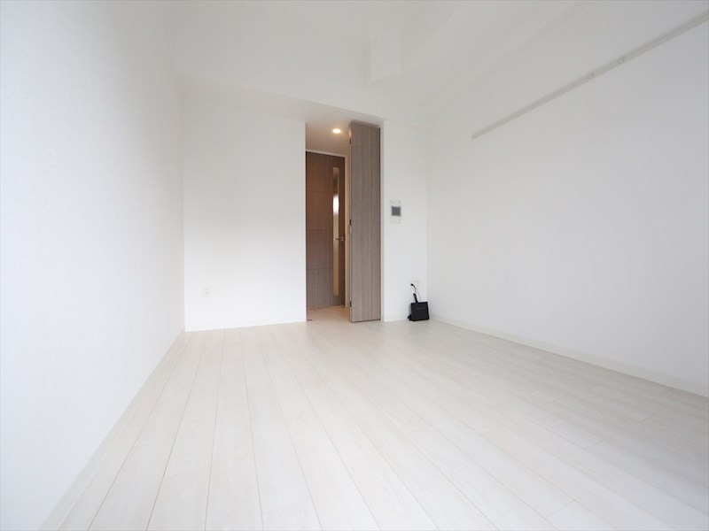 居室・リビング　洋室8帖　クローゼット付（収納充実してます）