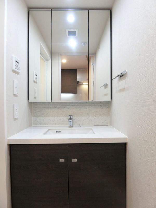 洗面設備　☆嬉しい独立洗面台☆