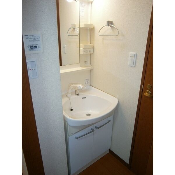 洗面設備　参考写真