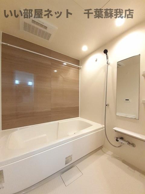 バス・シャワールーム　お風呂で日々の疲れを落としましょう