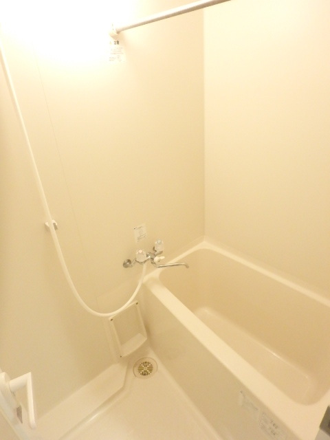 バス・シャワールーム　★ゆっくりバスタイムを楽しめるバストイレ別★