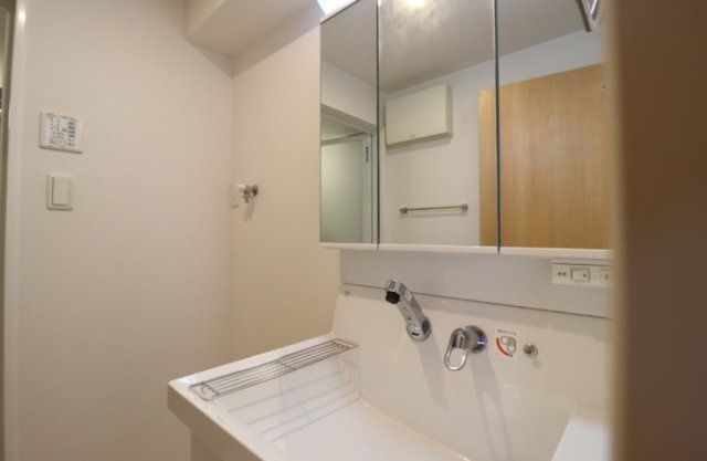 洗面設備　☆嬉しい独立洗面台☆