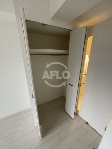 収納　エスリード京橋グレイス　クローゼット