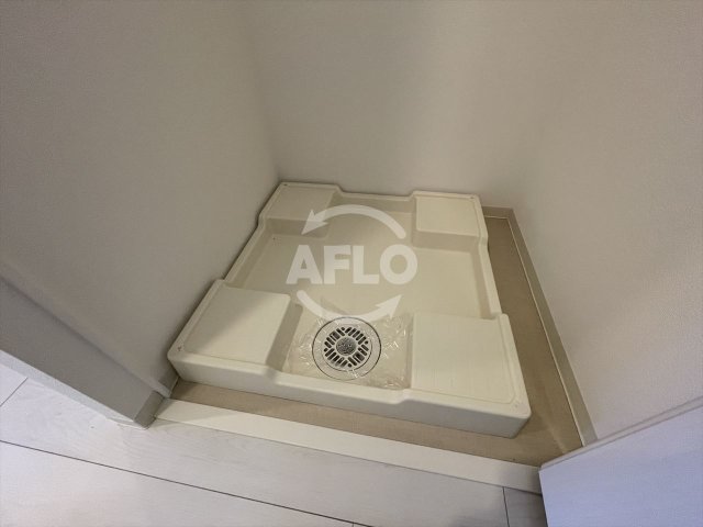 その他設備　エスリード京橋グレイス　洗濯機置き場