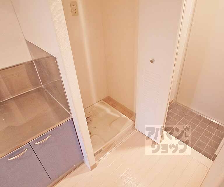 その他設備　室内洗濯機置場です。