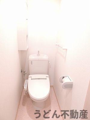 トイレ　うどん県のお部屋探しはうどん不動産へ うどんちゃんとLINE