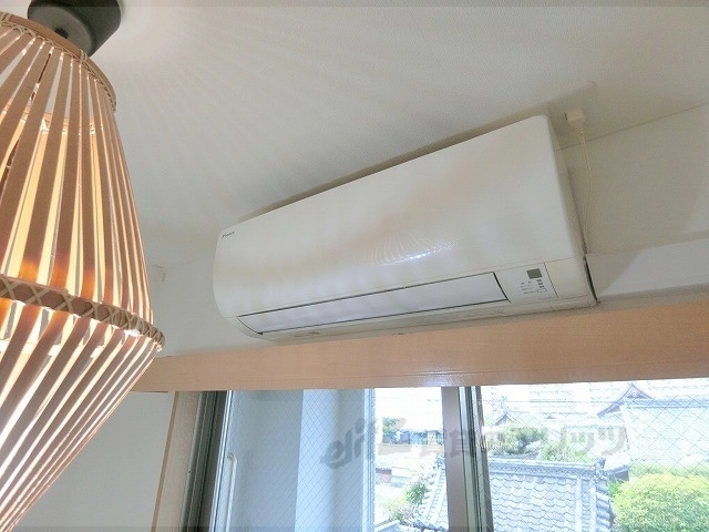 その他設備　給湯器リモコン