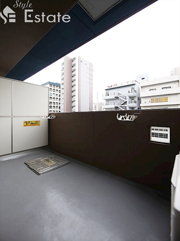 バルコニー　バルコニー