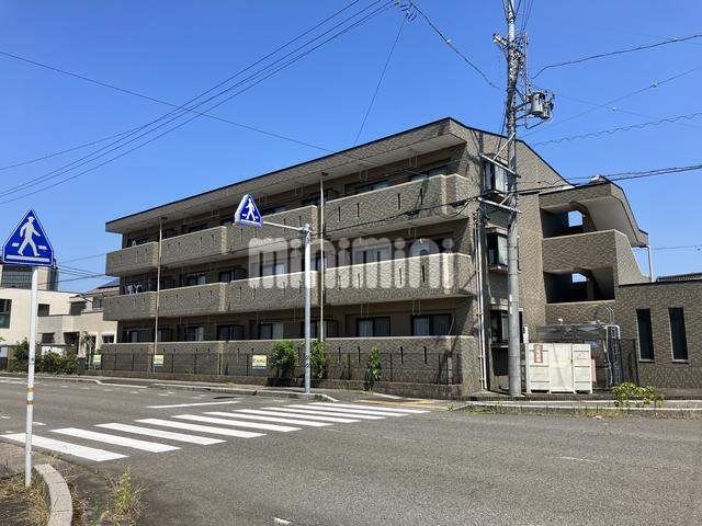 建物外観　日当たりも良く立地もいいです！