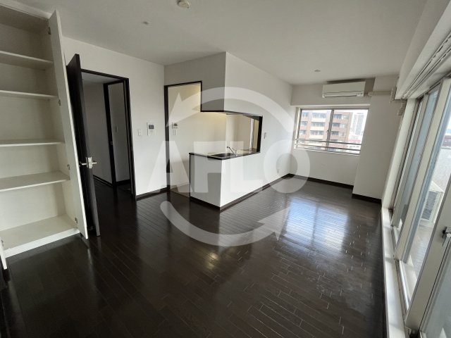 居室・リビング　エル・セレーノ上本町レジデンス　リビング