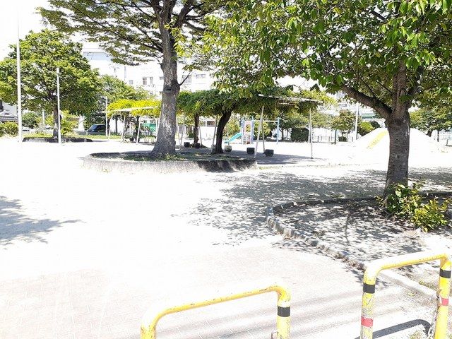 公園　立葉町公園（公園）まで130m